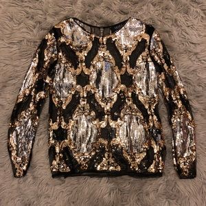 AKIRA dressy sequence top